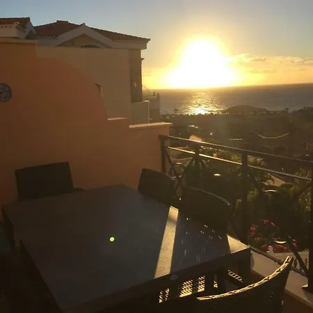 Apartamento Tropical شقة أرونا