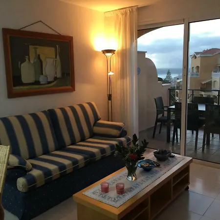 Apartamento Tropical Арона